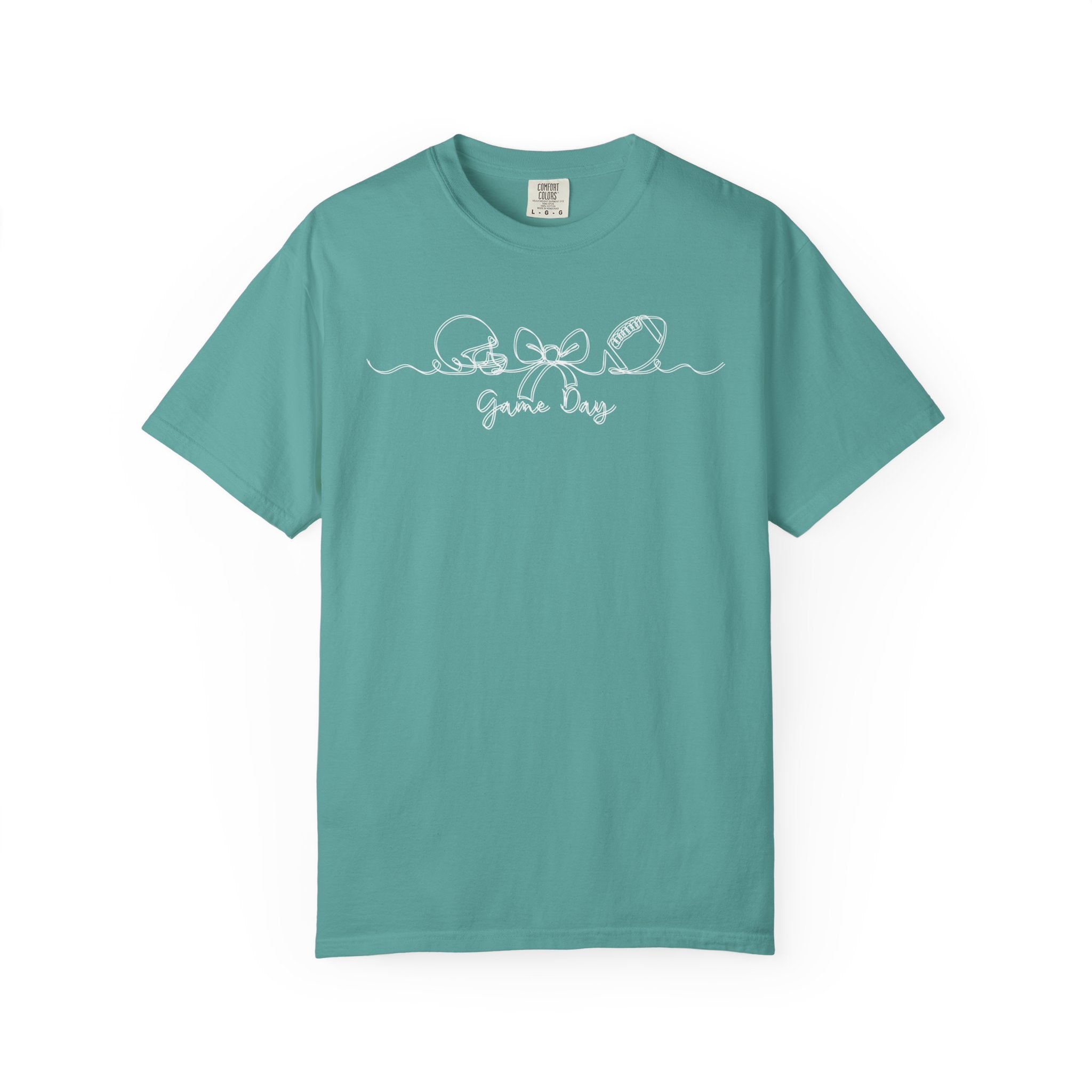 Game Day Football T-Shirt – Cute Bow & Helmet Graphic Tee for Sports Moms & Fans