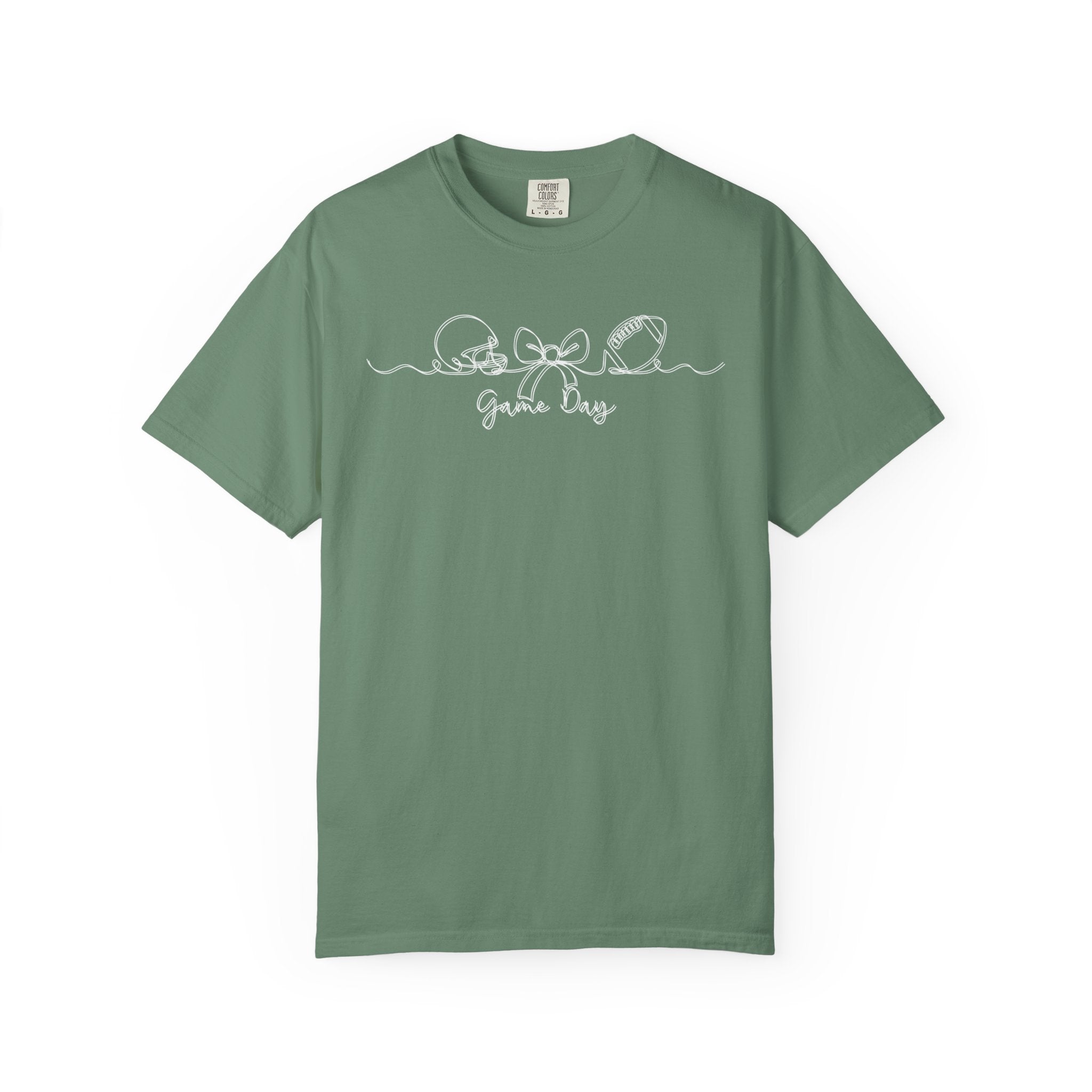 Game Day Football T-Shirt – Cute Bow & Helmet Graphic Tee for Sports Moms & Fans