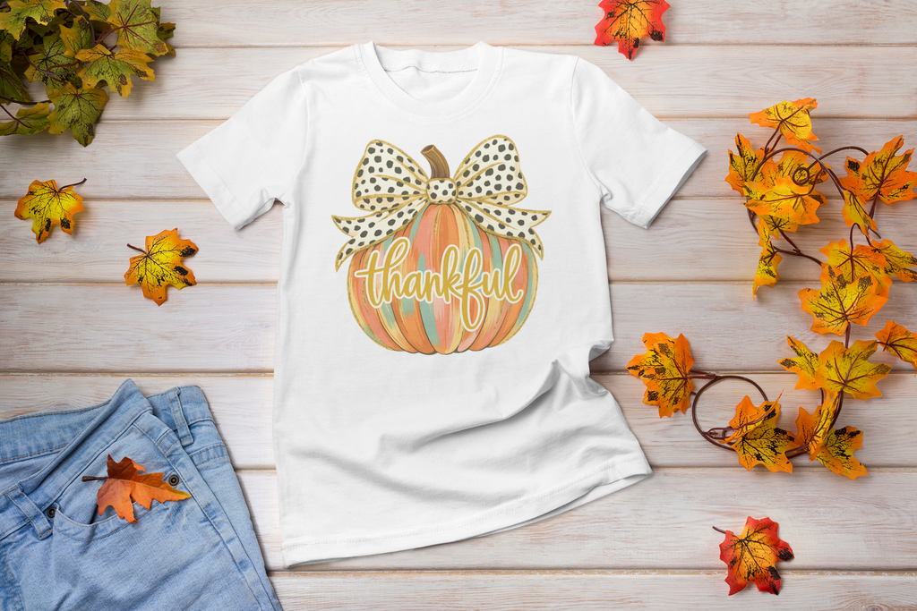 Thankful Pumpkin Shirt – Colorful Fall Tee with Leopard Bow & Glitter Detail | Coquette Thanksgiving Graphic T-Shirt