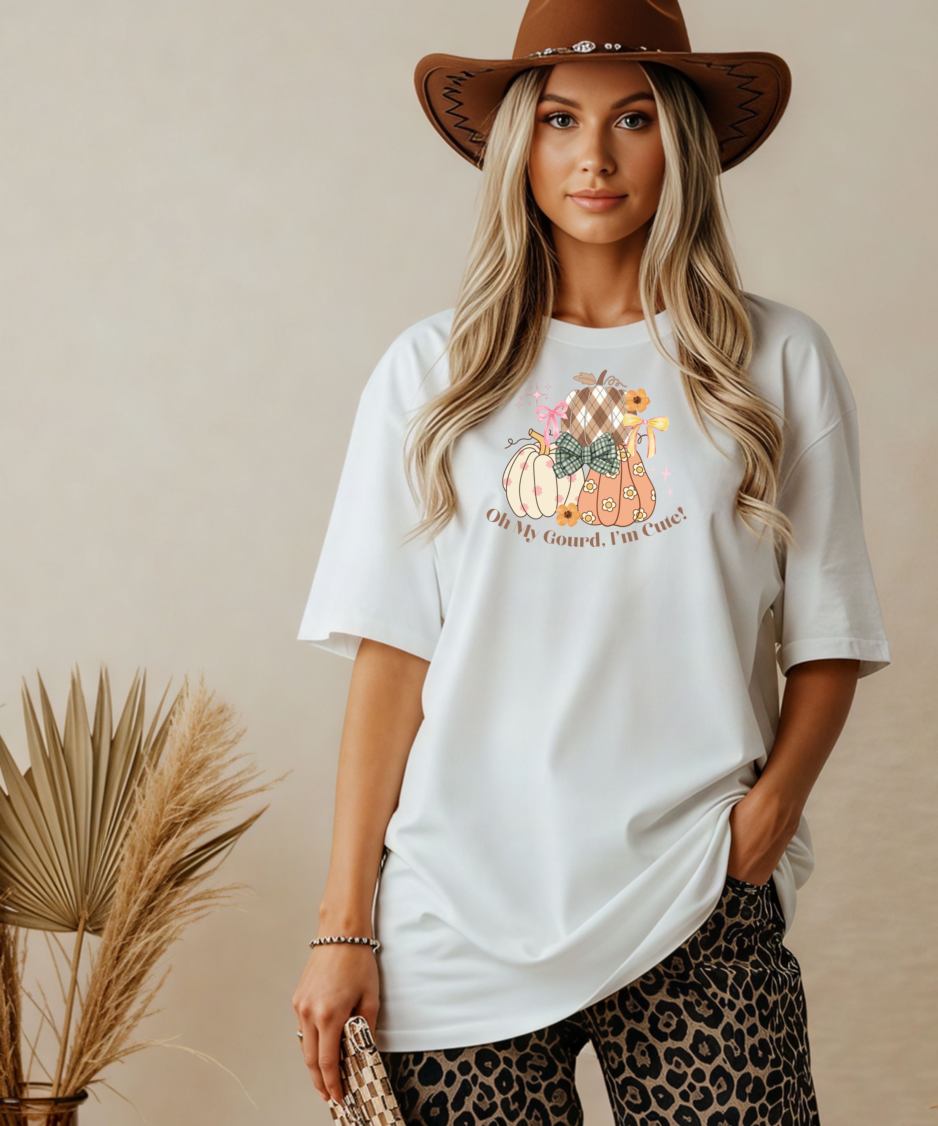 Oh My Gourd I’m Cute Fall Graphic Tee – Pumpkin Comfort Colors Shirt – Autumn Aesthetic Outfit – Thanksgiving Shirt for Women