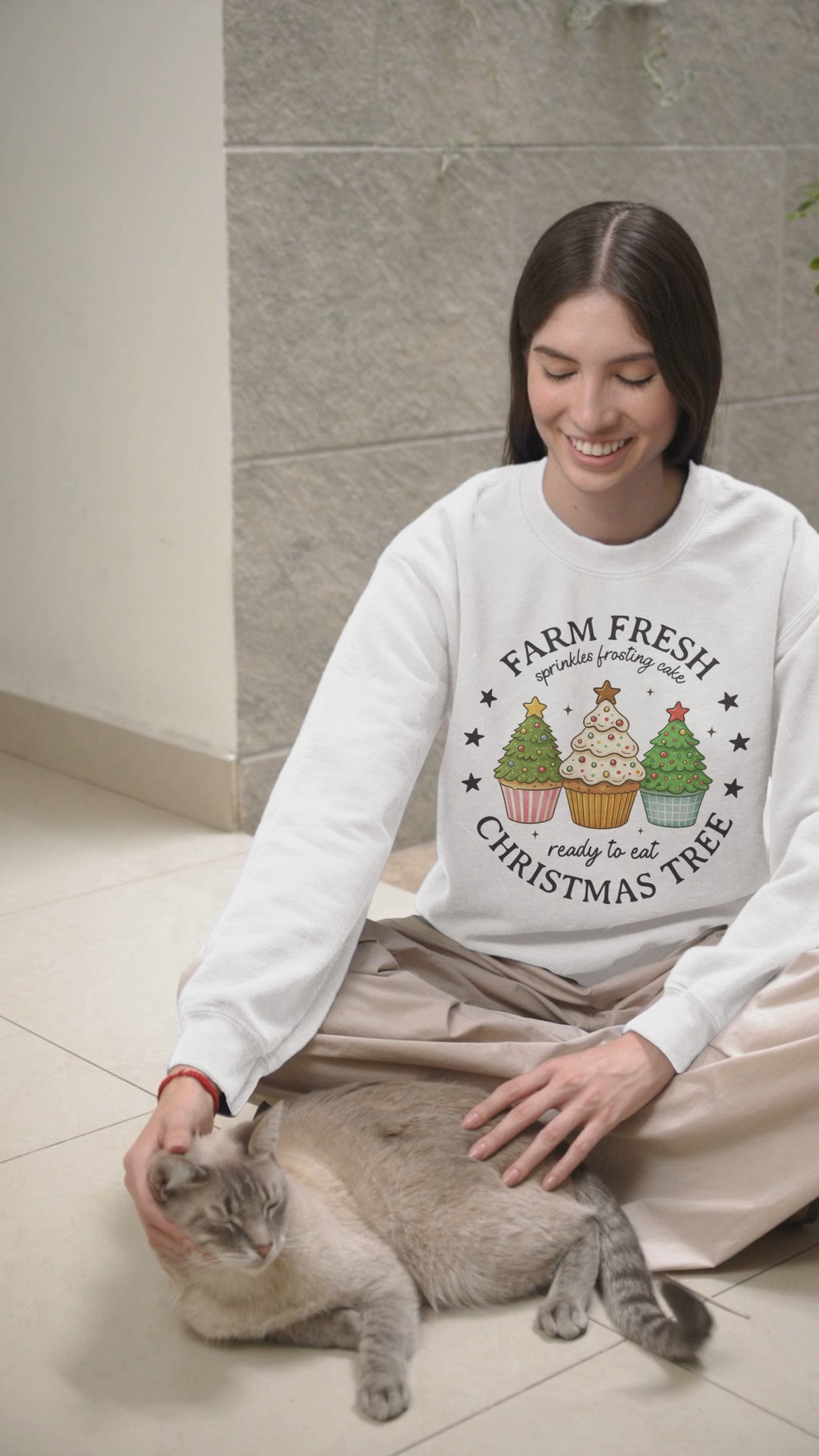 Farm Fresh Christmas Tree Cupcake Sweatshirt – Holiday Baking Graphic Pullover for Women